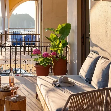 Apartment Asmira By Paxosretreats *